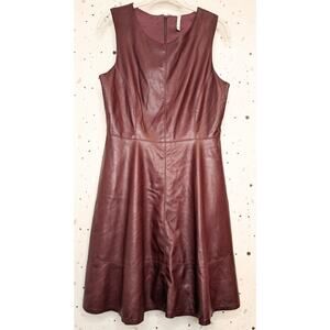 Willow & Clay Womens Sleeveless Fit & Flare Faux Leather Vegan Dress Size 6